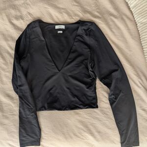 Babaton Black V-Neck Long Sleeve Top